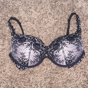 Victorias secret black lace bra 32 DD